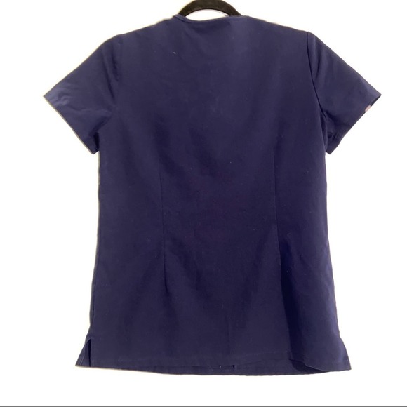 FIGS Casma Navy V-Neck Short Sleeve Scrub Top XS - Picture 2 of 8
